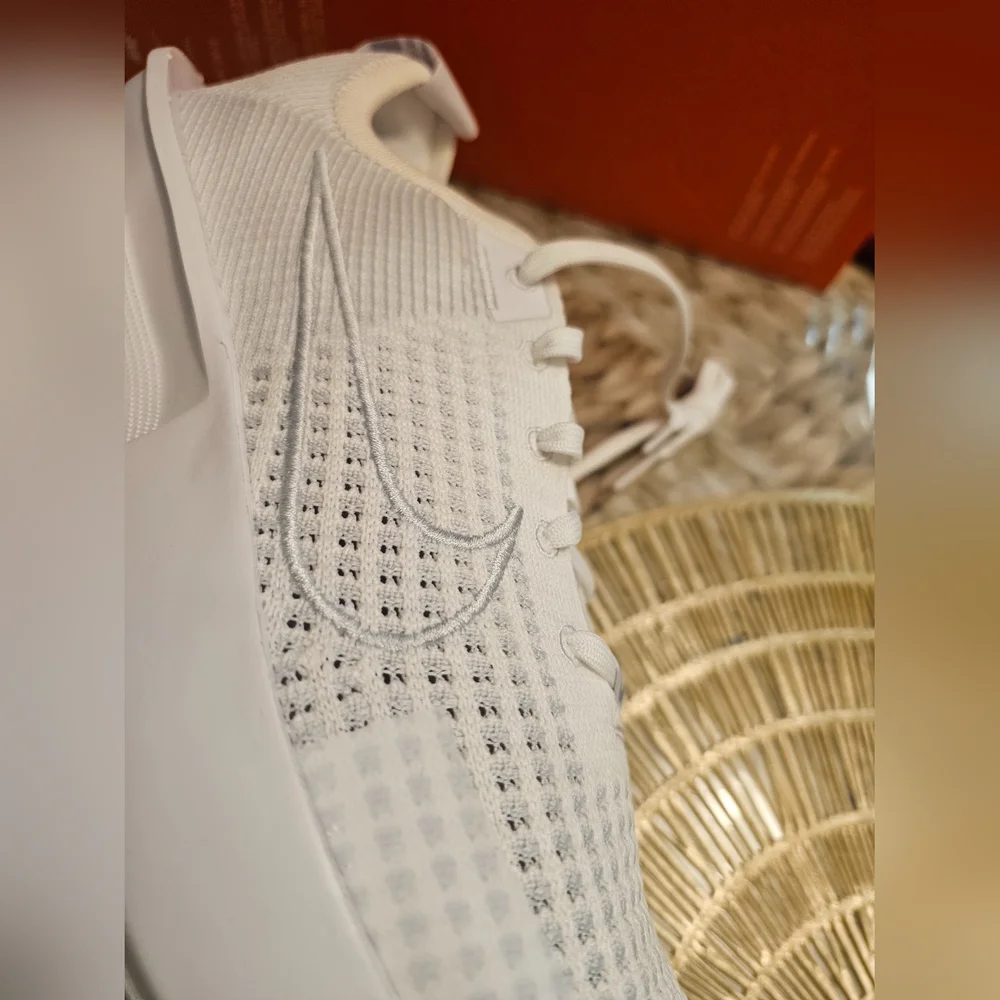 Nike Interact Women's Running Shoes - Picture 8 of 9